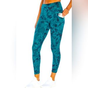 NWT Balance Collection Side Pocket Eclipse Ankle Legging Deep Teal Watercolor